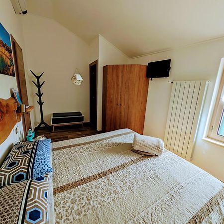 Agriturismo Caruggiu Di Via Vecchia Orco Feglino Εξωτερικό φωτογραφία